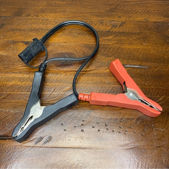 Black & Decker Battery Charger/Maintainer, Trickle Charger - Picture 11 of 13